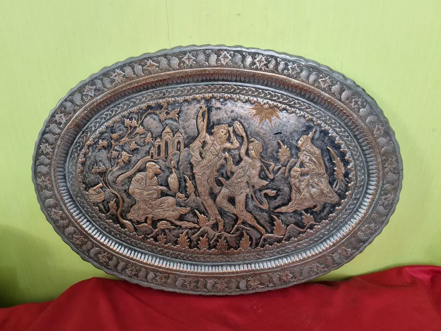 آنتیک فروشی نقره فروشنده و (خریدار ) لوازم قدیمی|کلکسیون اشیاء عتیقه|کرج, کوی زنبق|دیوار