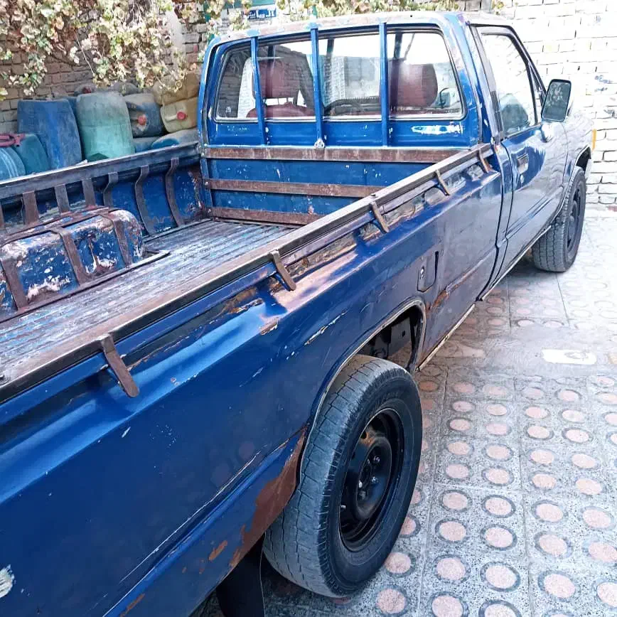 تویوتا۸۵زیربندکامل۲۰۰۵|خودرو سواری و وانت|سراوان, |دیوار