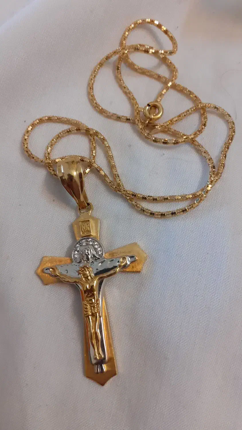 گردنبند تمثال مسیح|جواهرات|قم, مهر آباد|دیوار