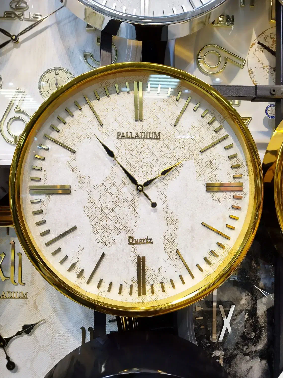 ساعت فلزی|ساعت دیواری و تزئینی|فردیس, فردیس|دیوار