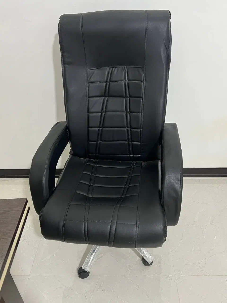 میز و صندلی اداری|مبلمان اداری|نهاوند, |دیوار