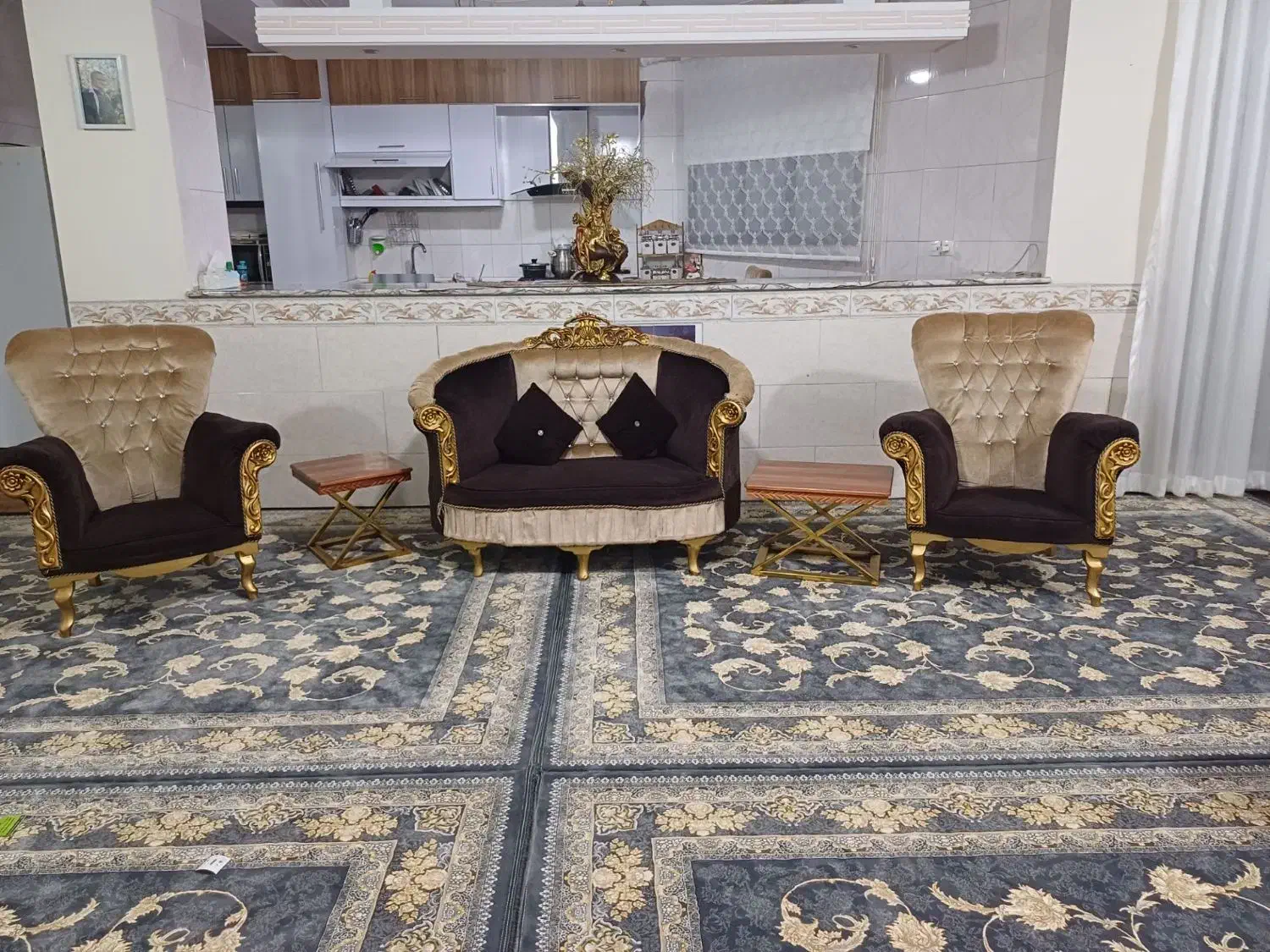 مبل 7نفره همراه با 3عدد میز عسلی|مبلمان خانگی و میز عسلی|شاهدشهر, |دیوار