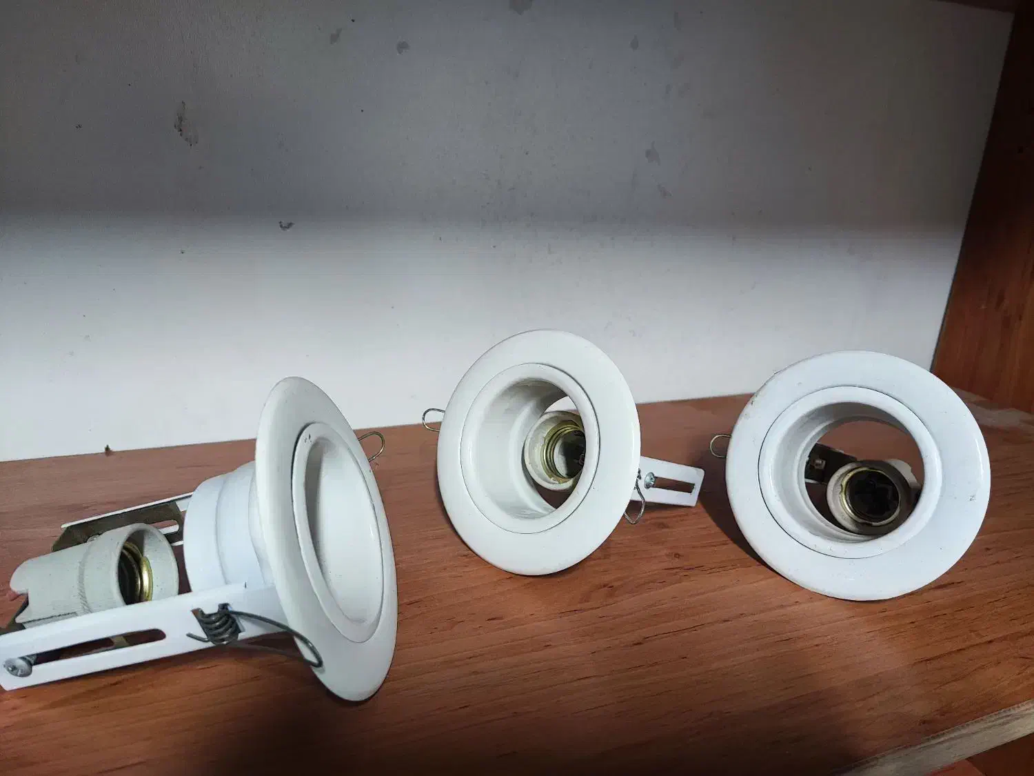 الوژن دست دوم|لامپ و چراغ|بوشهر, |دیوار