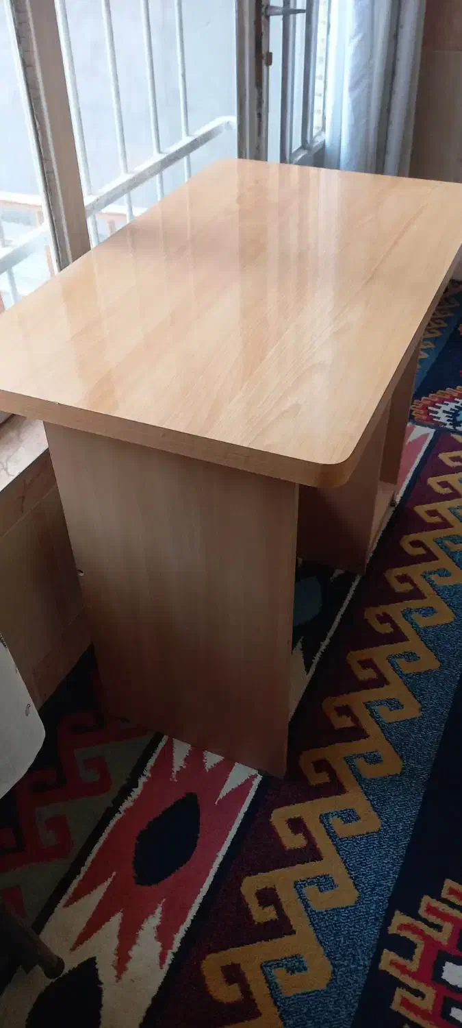 میز کامپیوتر و تحریر|میز تحریر و کامپیوتر|قم, پشت انبار نفت|دیوار