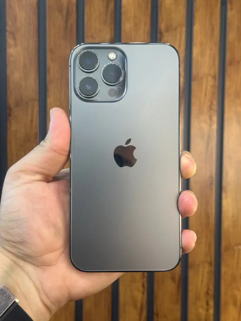اپل iphone 13 pro max حافظه 256 گیگابایت zaa|موبایل|قم, عمار یاسر|دیوار