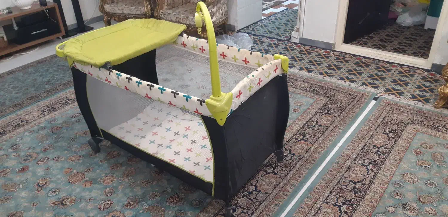 تخت بچه|تخت و صندلی بچه|آمل, |دیوار