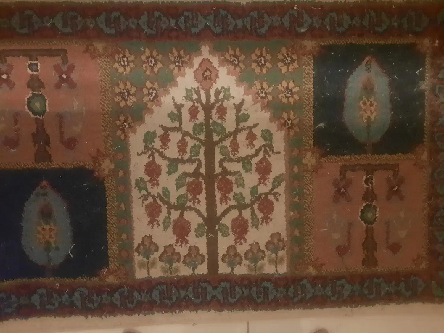 پادری|پادری|شیراز, تندگویان|دیوار