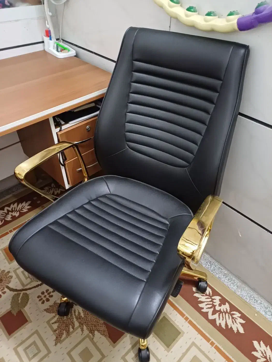 میز و صندلی اداری|دفتر کار|همدان, |دیوار