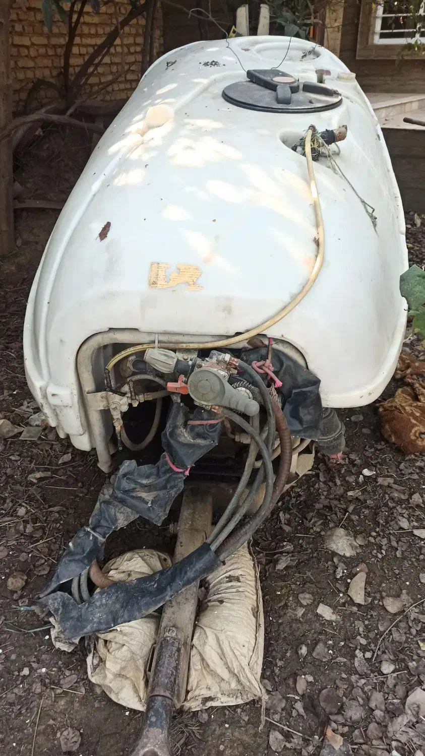 سمپاش 2000لیتری|ماشین‌آلات صنعتی|خان ببین, |دیوار