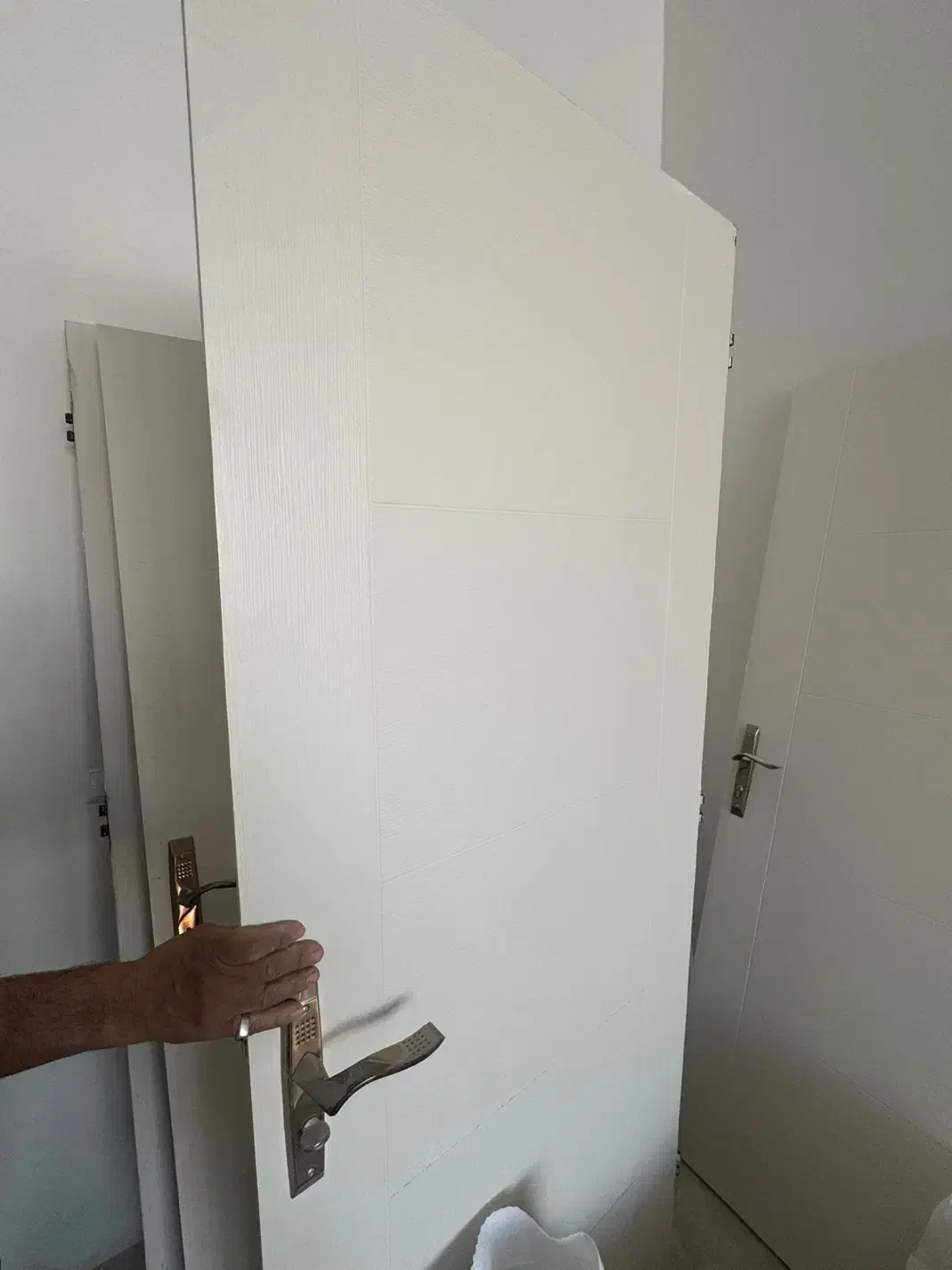 درب چوبی مشابه نو|مصالح و تجهیزات ساختمان|پردیس, فاز ۳|دیوار