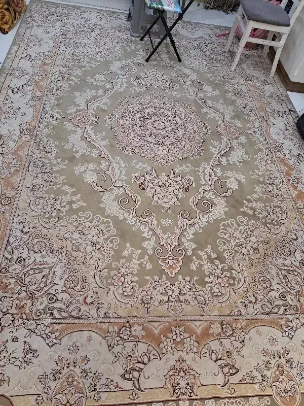 چند عدد فرش ۶ و ۱۲ متری و آشپزخانه|فرش|ری, فیروزآبادی|دیوار