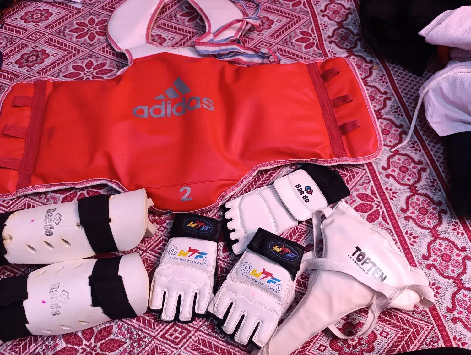 لباس تکواندو .هوگو . لباس نینجا رنجر .|تجهیزات ورزشی|اسدآباد, |دیوار