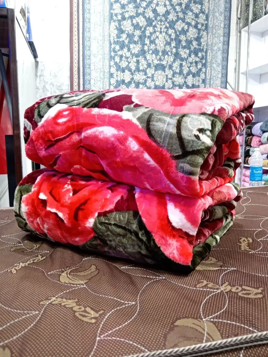 پتو گلبافت سنگین درجه یک (زیر قیمت بازار)|رختخواب، بالش، پتو|نجف‌آباد, شیخ آباد|دیوار