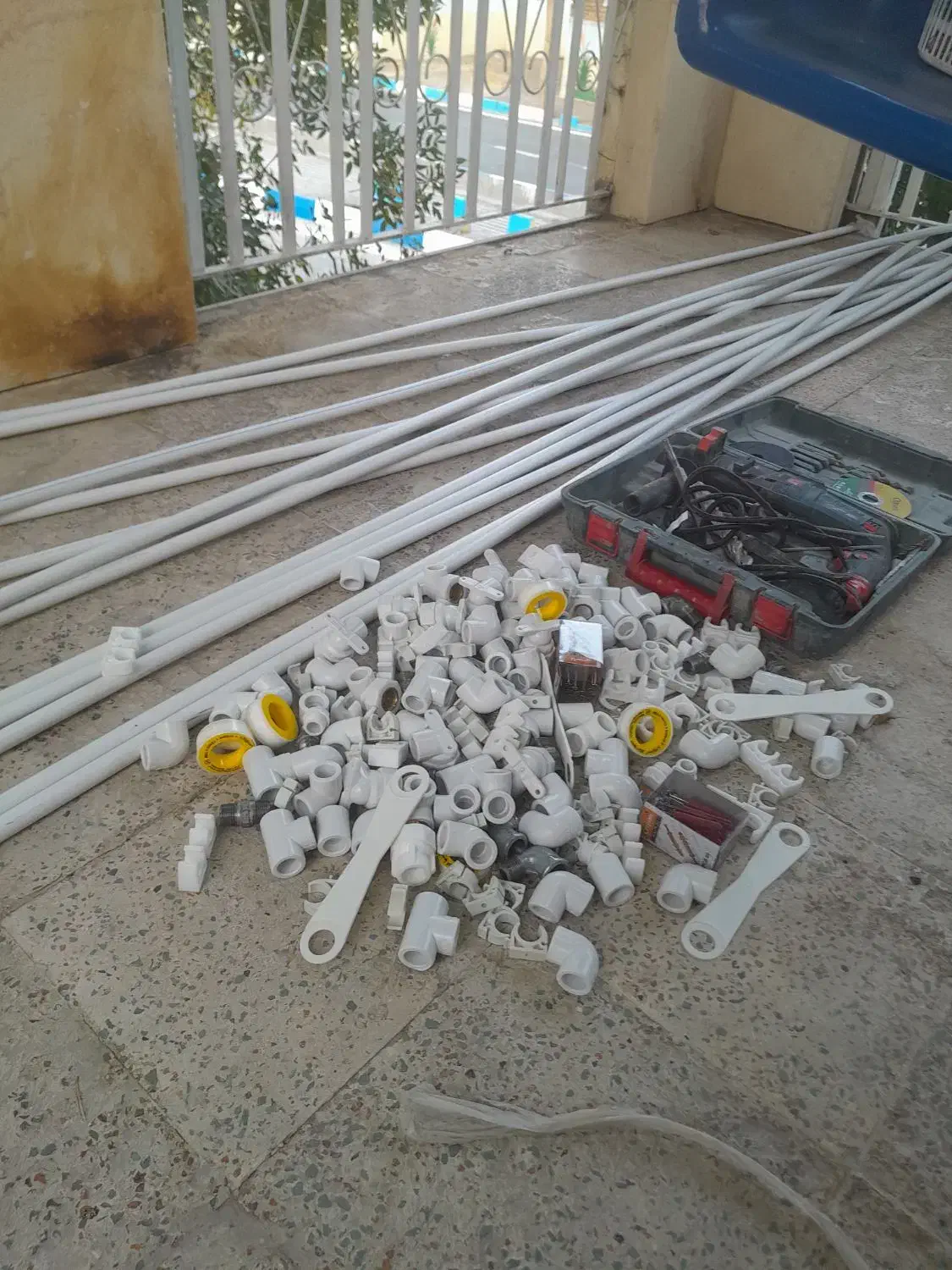 تاسیسات|خدمات پیشه و مهارت|شازند, |دیوار