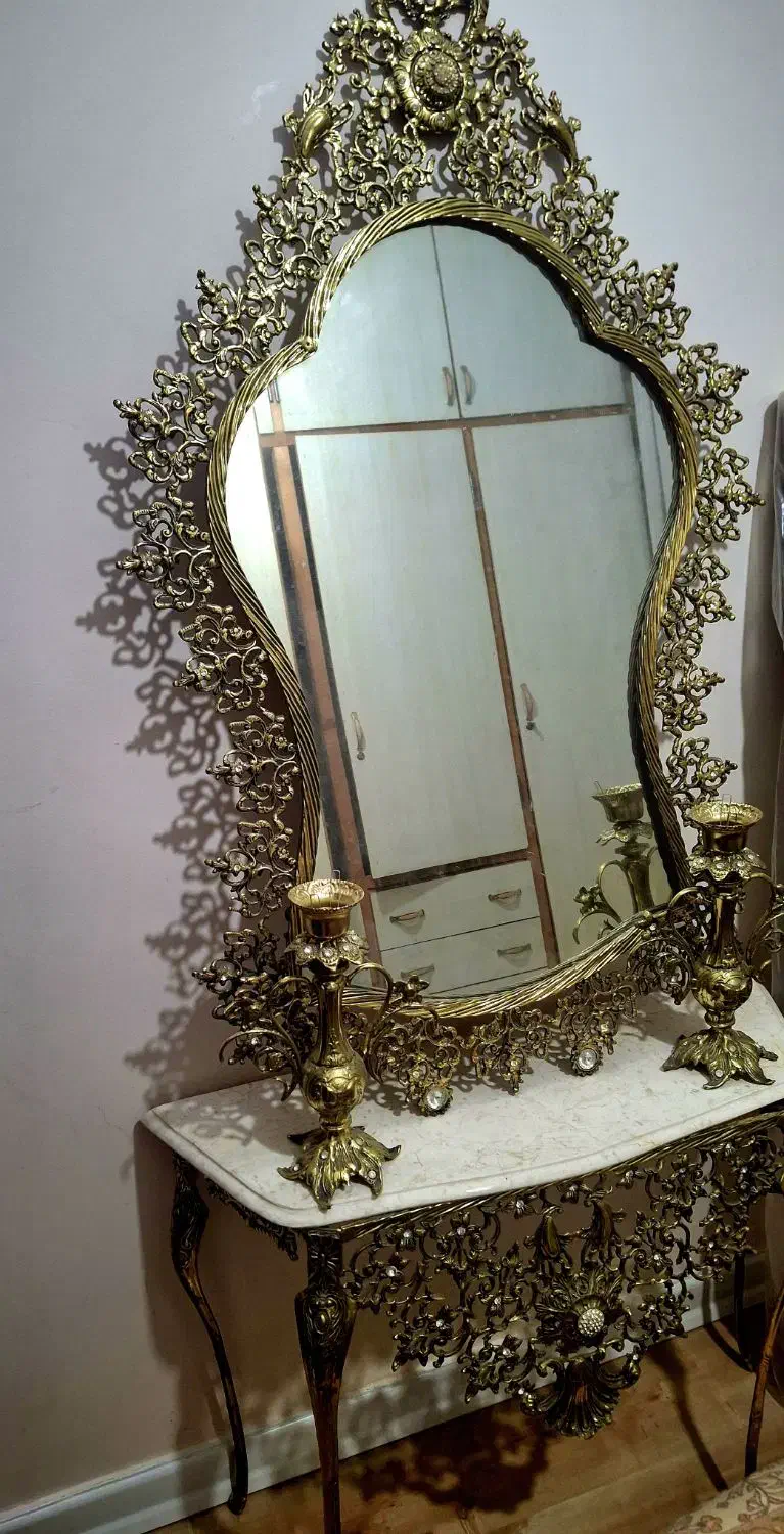 آینه و شمعدان برنز|آینه|کرج, گوهردشت|دیوار