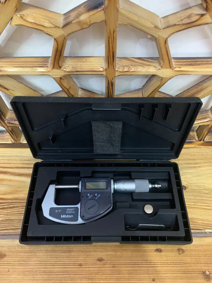 میکرومتر میتوتویو ژاپن دیجیتال مشابه نو|ابزارآلات|تهران, آذری|دیوار