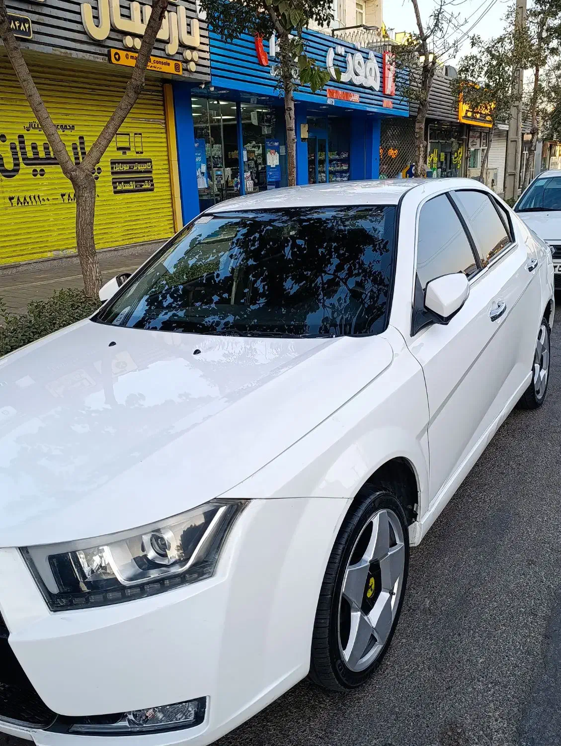 دنا پلاس ۶ دنده موتور جدید|خودرو سواری و وانت|مشهد, امام خمینی|دیوار