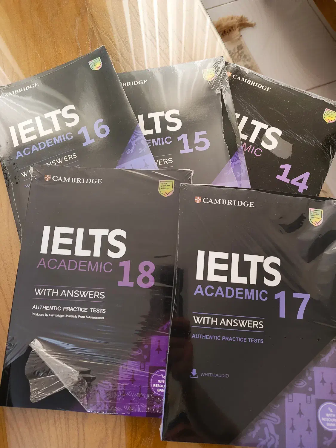 کتاب های آزمون کمبریج آکادمیک ۱۴ تا ۱۸|کتاب و مجله آموزشی|تهران, خواجه نظام الملک|دیوار