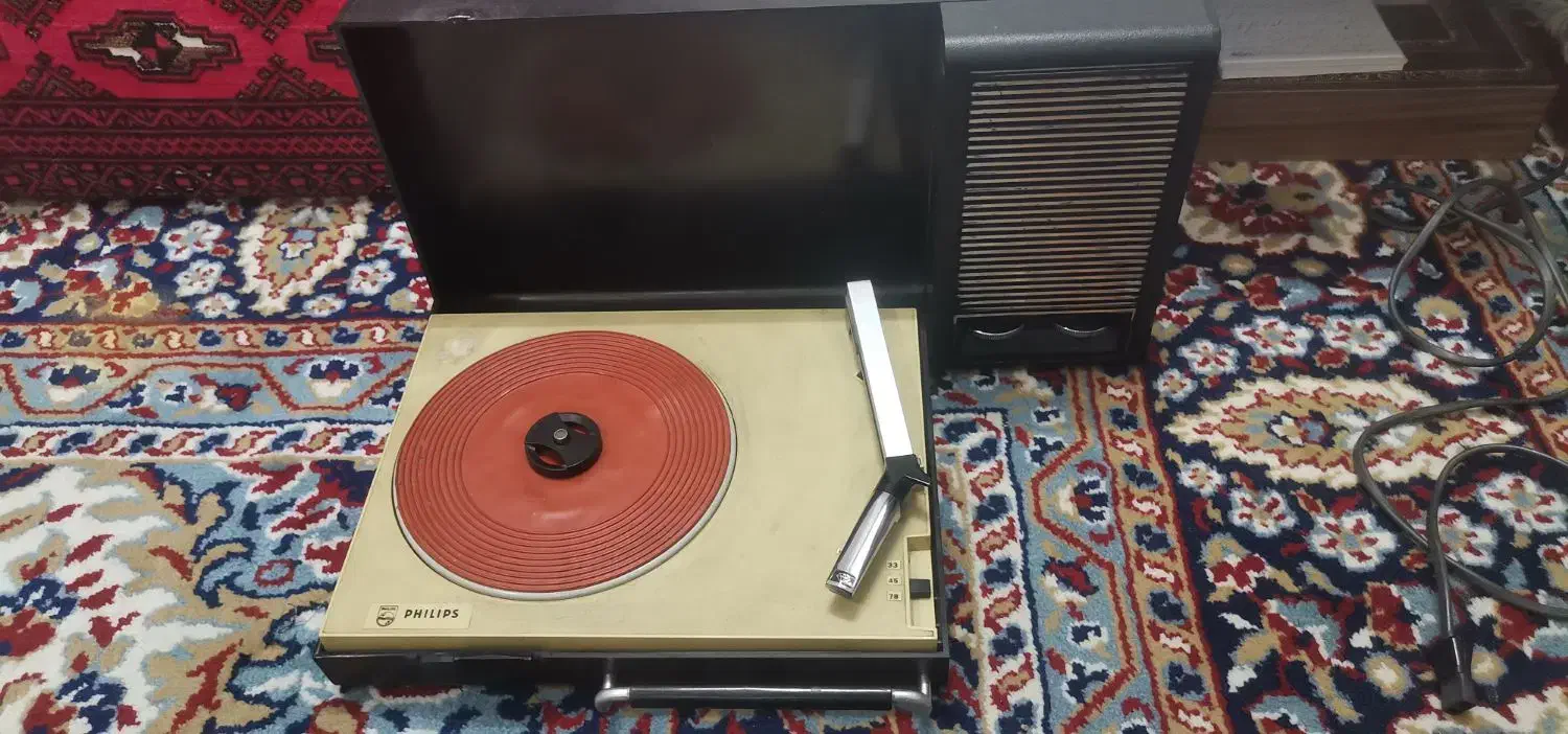 گرام  فیلیپس|کلکسیون اشیاء عتیقه|تهران, توحید|دیوار