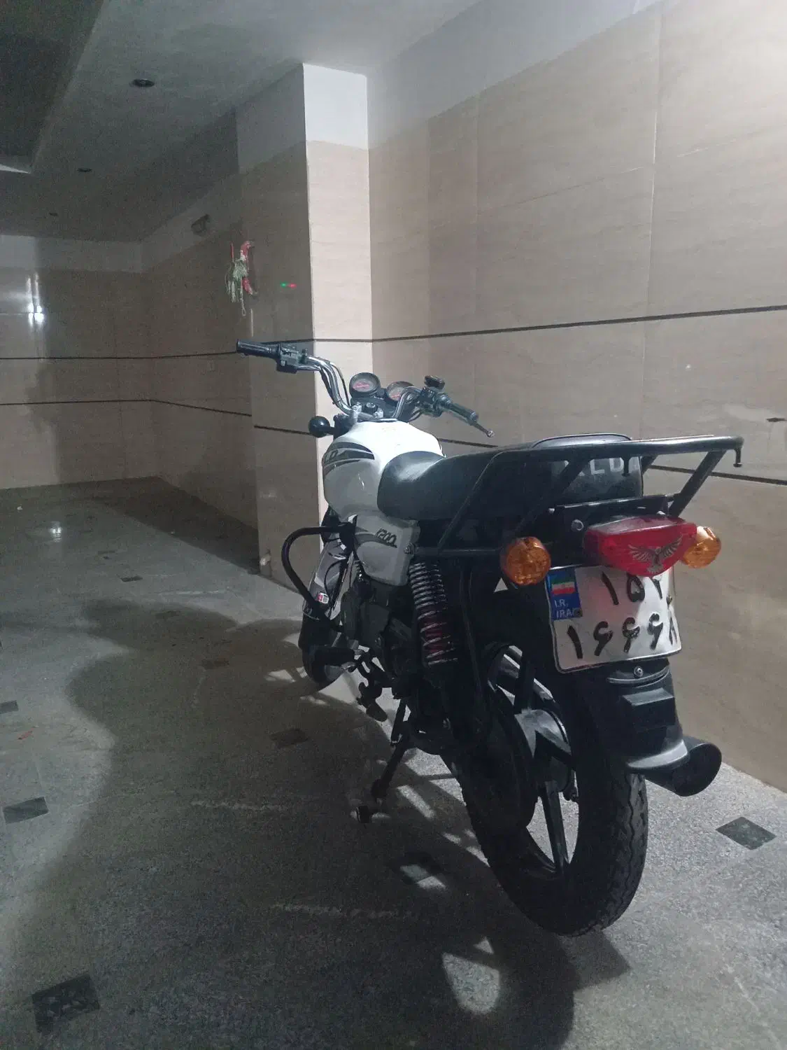 موتور کی ال دی ۲۰۰ مدل ۱۴۰۲ تمیز|موتورسیکلت|ری, دولت‌آباد|دیوار