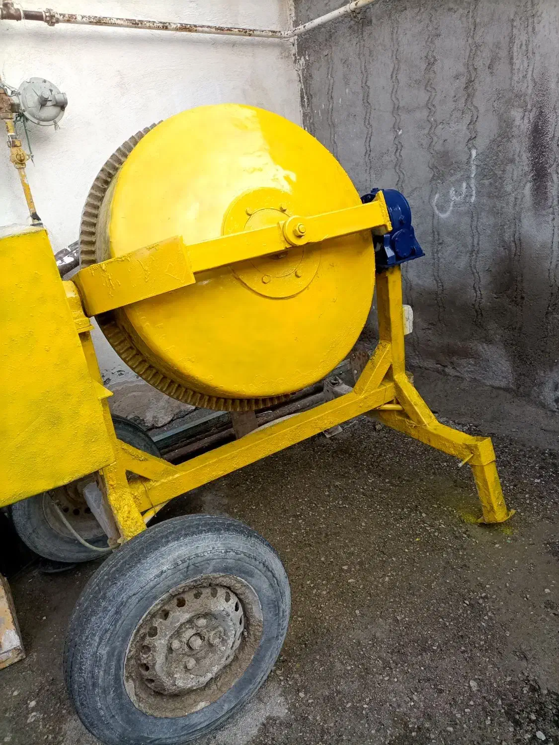 دوعددبالابر‌ ویک‌عددبتونیر|ماشین‌آلات صنعتی|اردبیل, |دیوار