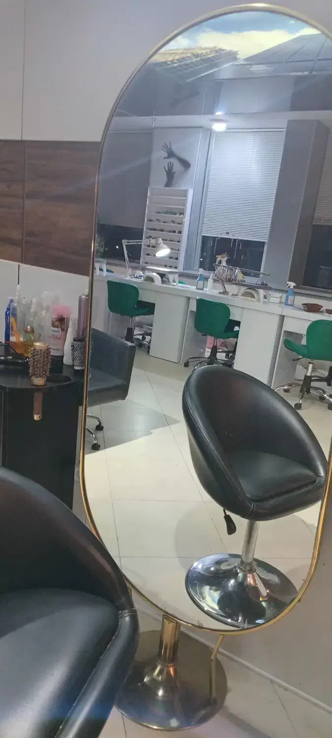 اجاره صندلی در آرایشگاه مرکزشهر|اجارهٔ دفتر کار، اتاق اداری، مطب|کیش, |دیوار