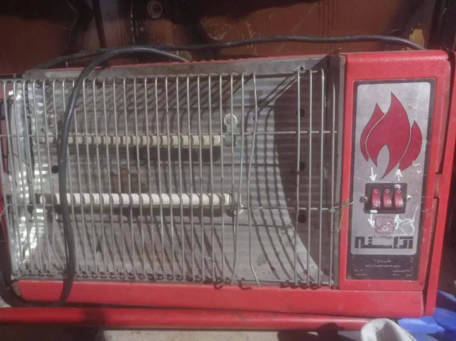 هیتر برقی|بخاری، هیتر، شومینه|کوه چنار, |دیوار