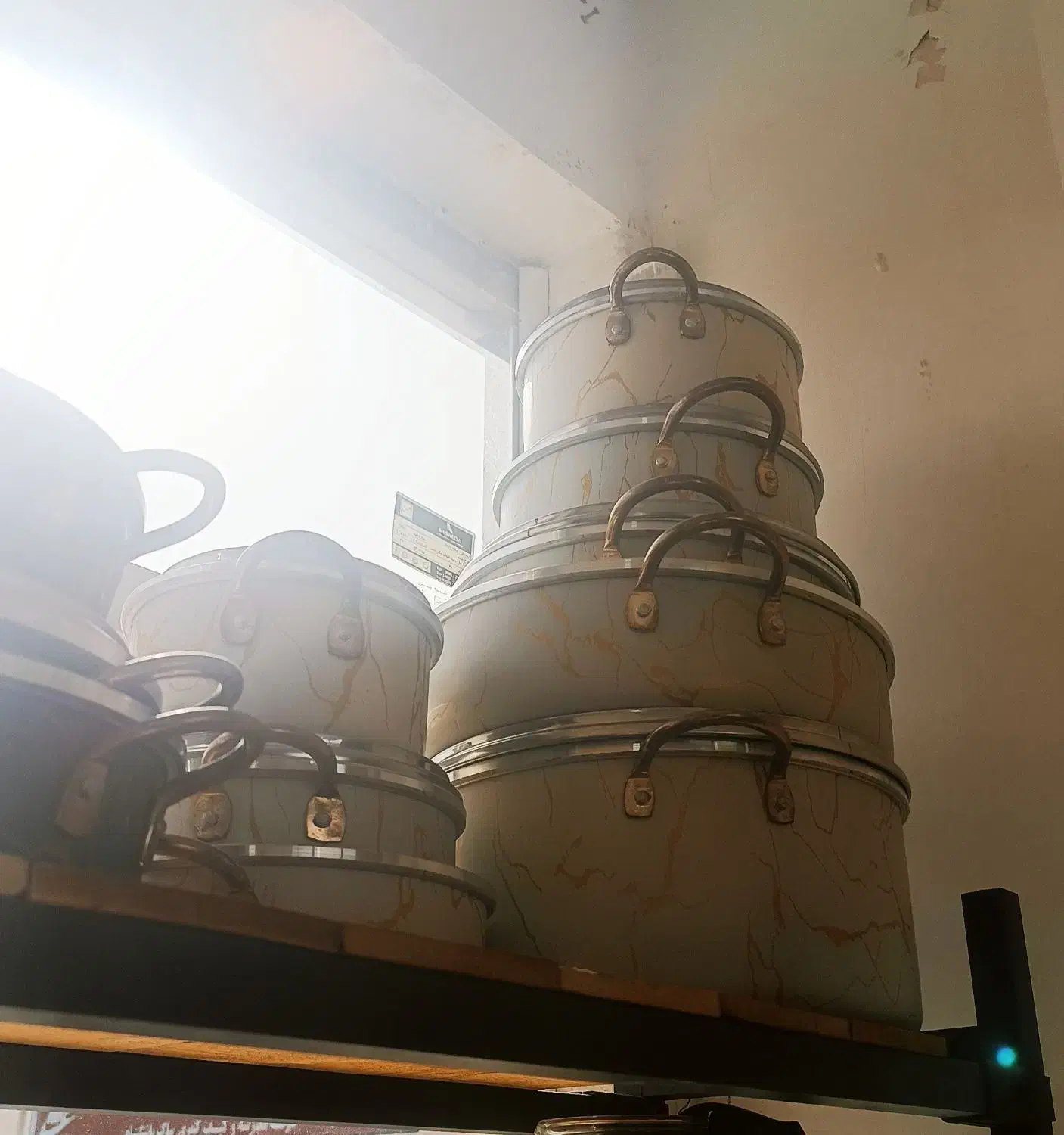 ۱۴پارچه|ظروف پخت‌وپز|گلبهار, شهر جدید گلبهار|دیوار