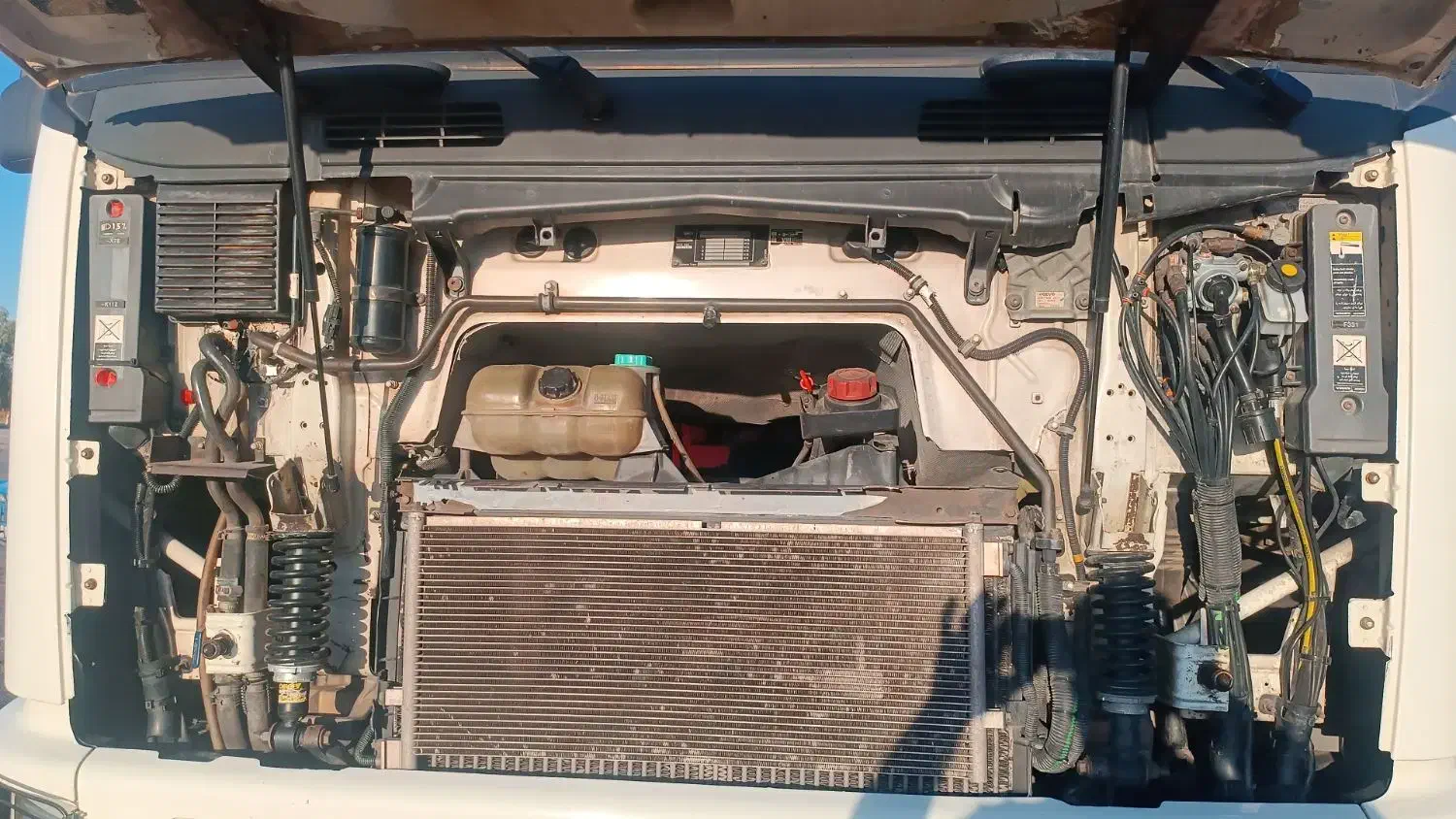 اف اچ 420 مدل 82|خودرو سنگین|الیگودرز, |دیوار