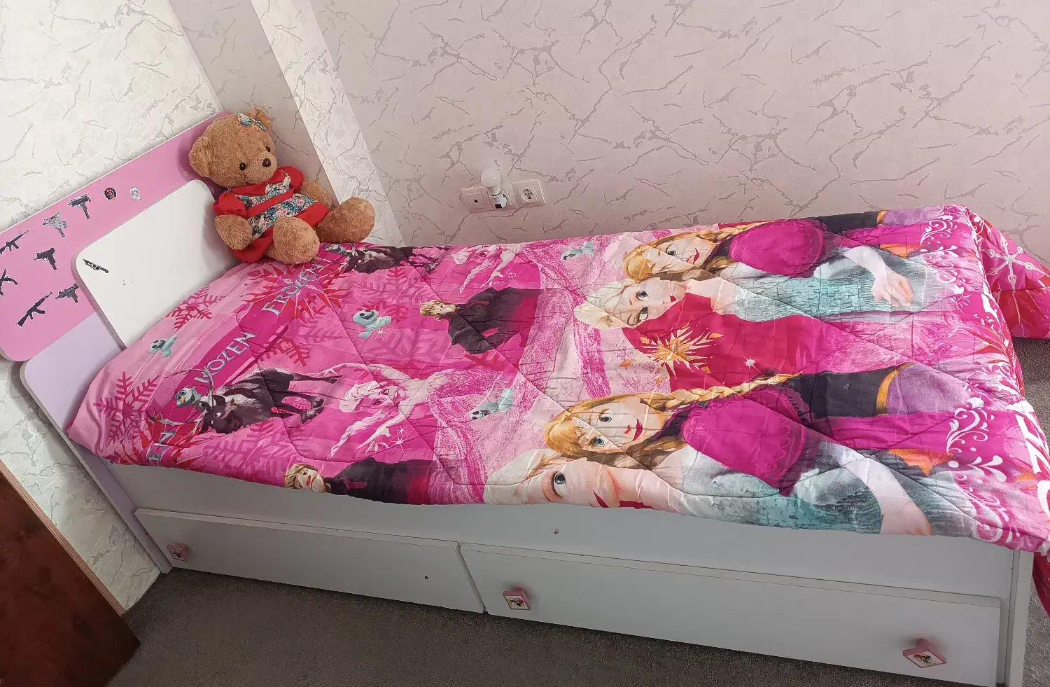 کمد و تخت خواب کودک و نوجوان|تخت و سرویس خواب|اردبیل, |دیوار