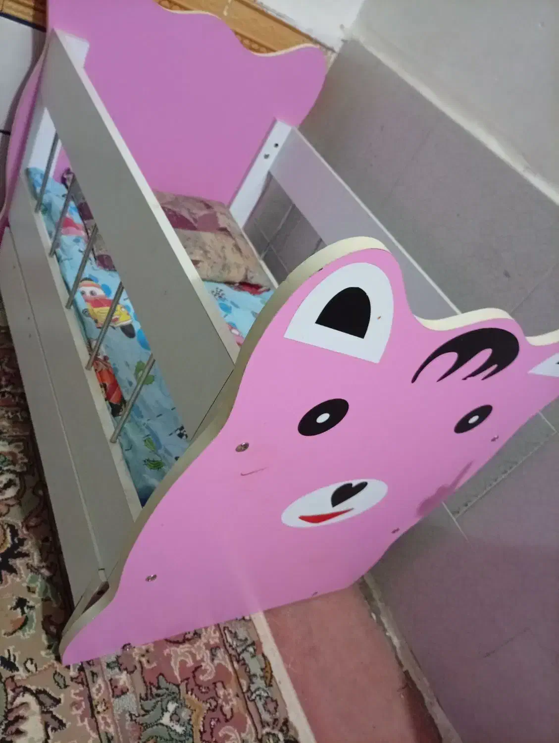 تخت گهواره‌ای نوزاد|تخت و صندلی بچه|اهواز, ملاشیه|دیوار