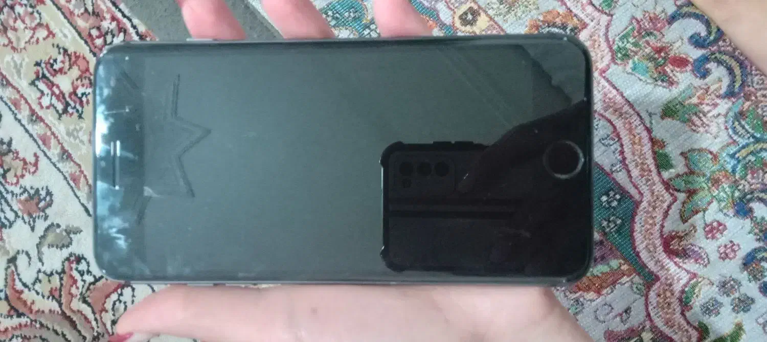 گوشی آیفون ۸ پلاس|موبایل|خرمآباد, |دیوار