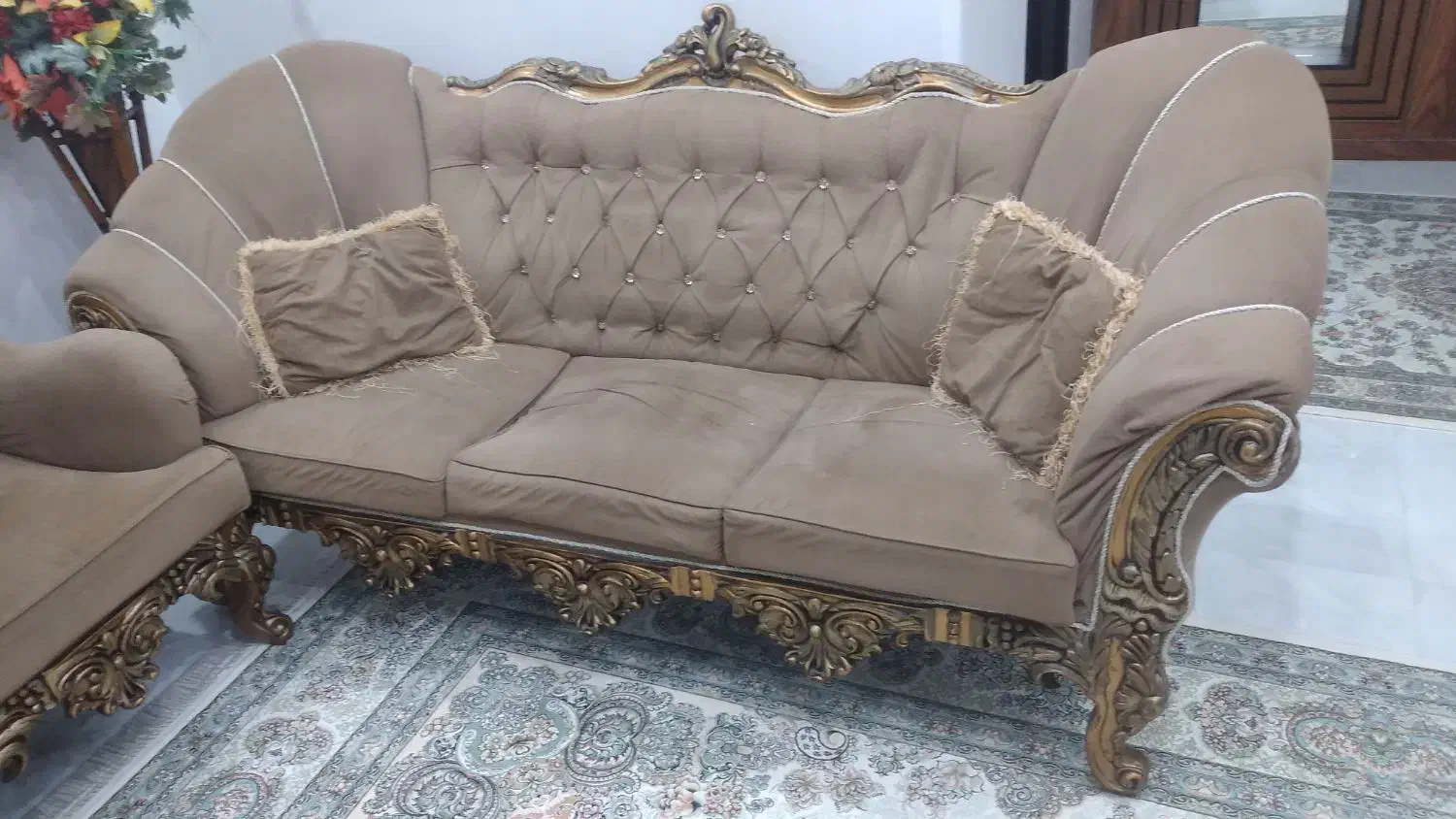 مبل|مبلمان خانگی و میز عسلی|رشت, دباغیان|دیوار