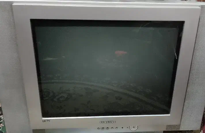 تلویزیون سامسونگ 21 اینچ برای تماشا و..|تلویزیون و پروژکتور|شهرکرد, |دیوار