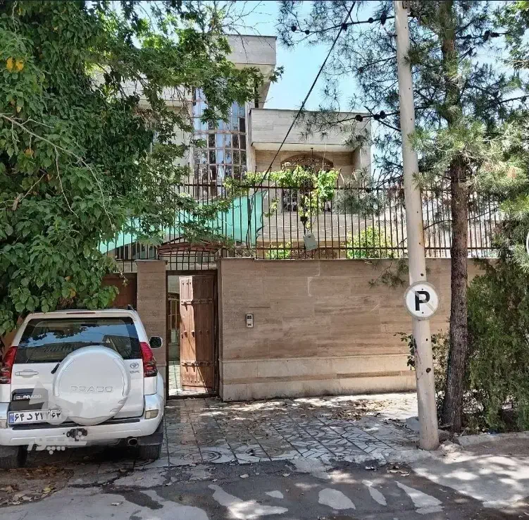 واحد ویلایی باپارکینگ|اجارهٔ خانه و ویلا|خمینی‌شهر, |دیوار