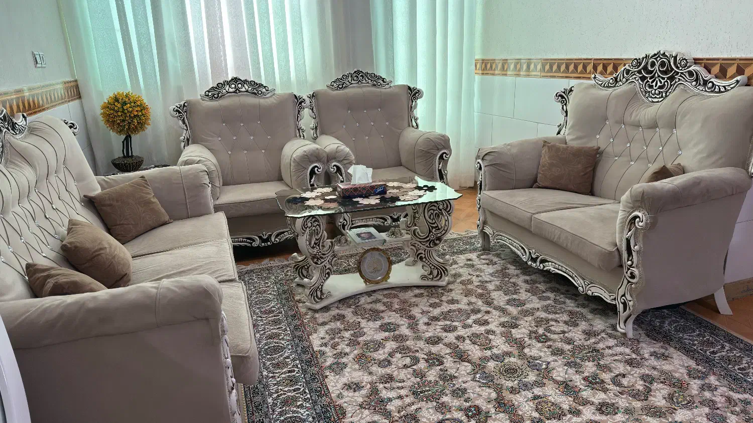 مبل ۷ نفره با میز سالم|مبلمان خانگی و میز عسلی|هشتگرد, ینگی امام|دیوار