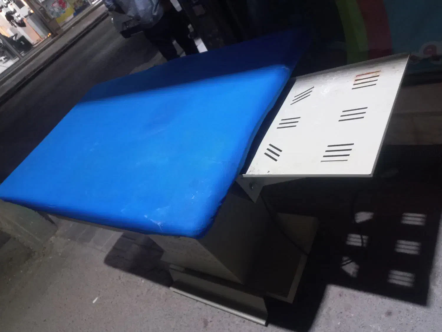 مکش رویال|چرخ خیاطی و ریسندگی|بهارستان, |دیوار