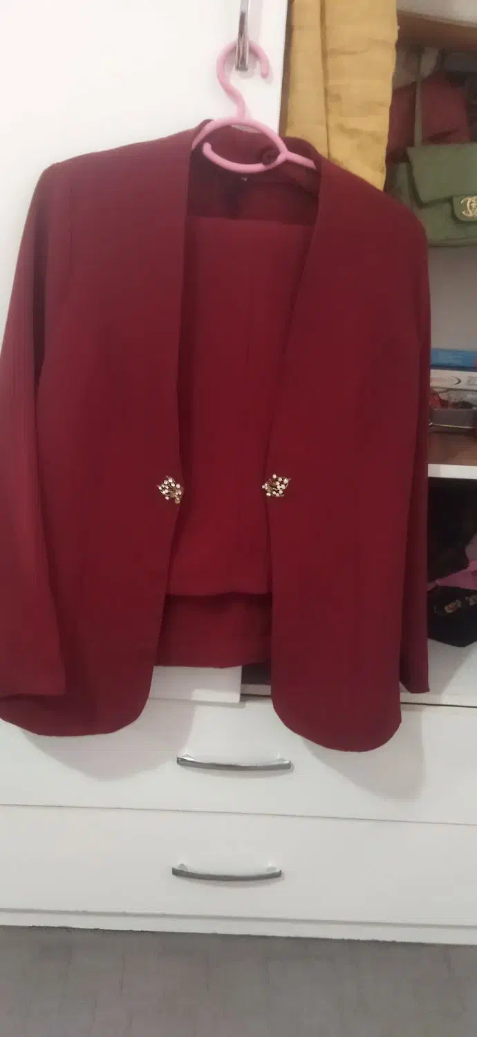 کت وشلوار|لباس|صدرا-فارس, فاز ۱|دیوار