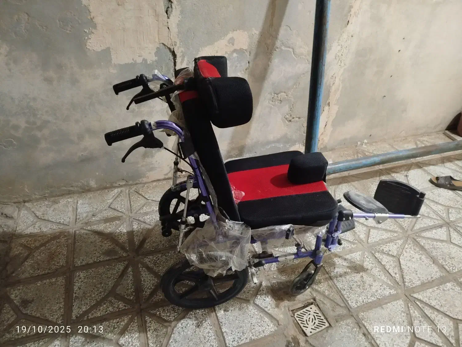 فروش ویلچر تاشو|آرایشی، بهداشتی، درمانی|کاشمر, |دیوار