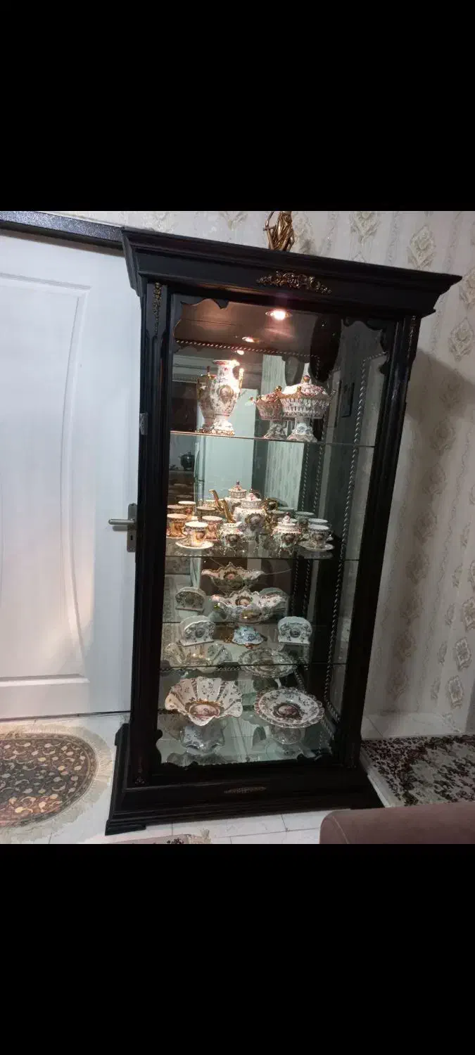 بوفه سالم وبدون ایراد|بوفه، ویترین، کنسول|ارومیه, |دیوار