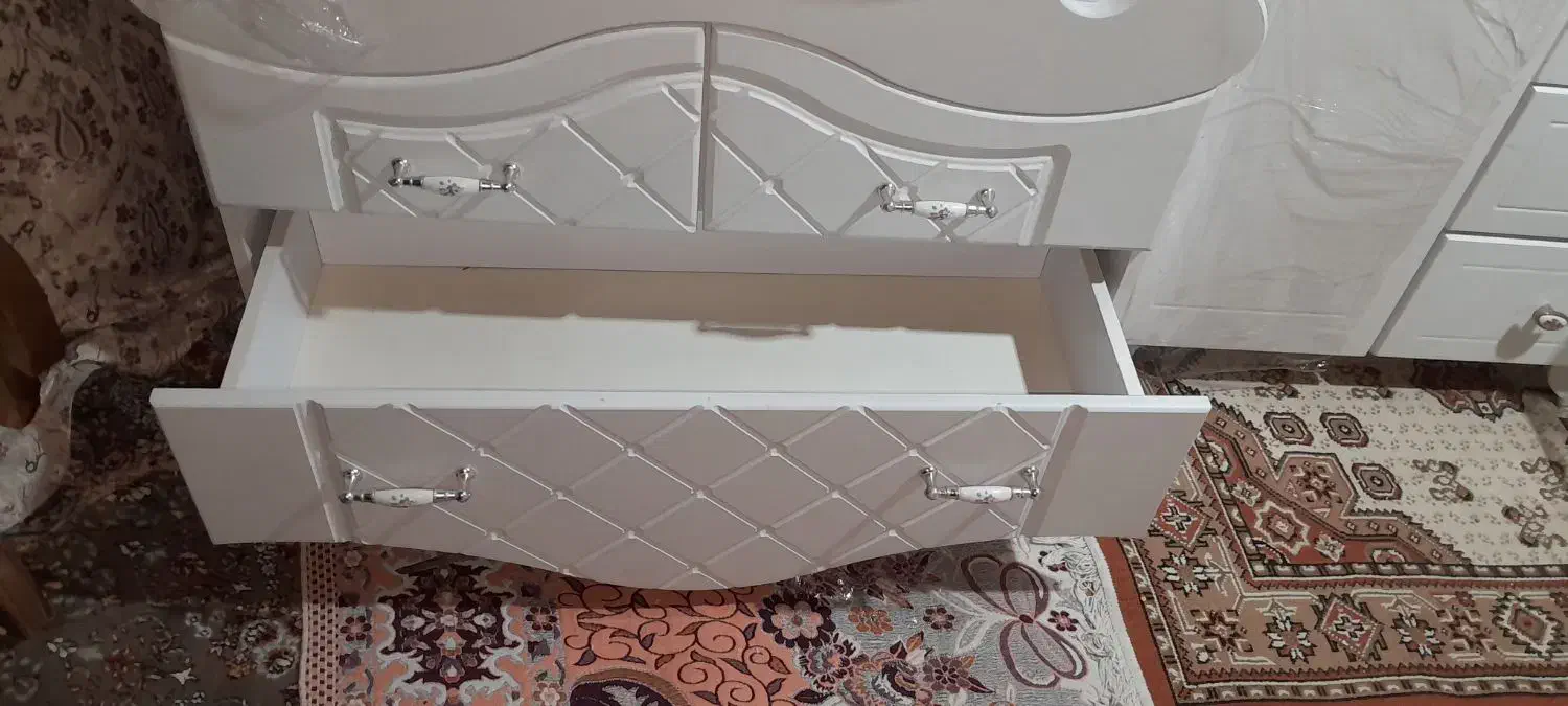 سیسمونی|اسباب و اثاث بچه|بهارستان, |دیوار