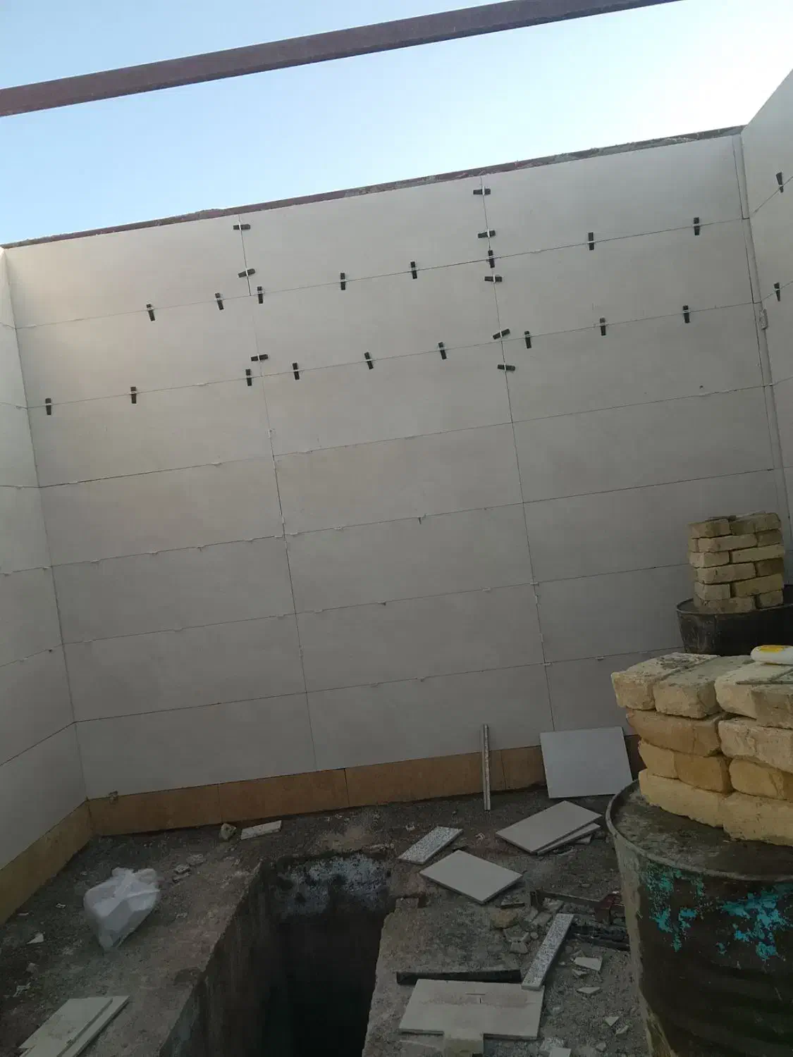 کاشی  کار هستم  بانازلترین قیمت|خدمات پیشه و مهارت|میبد, |دیوار