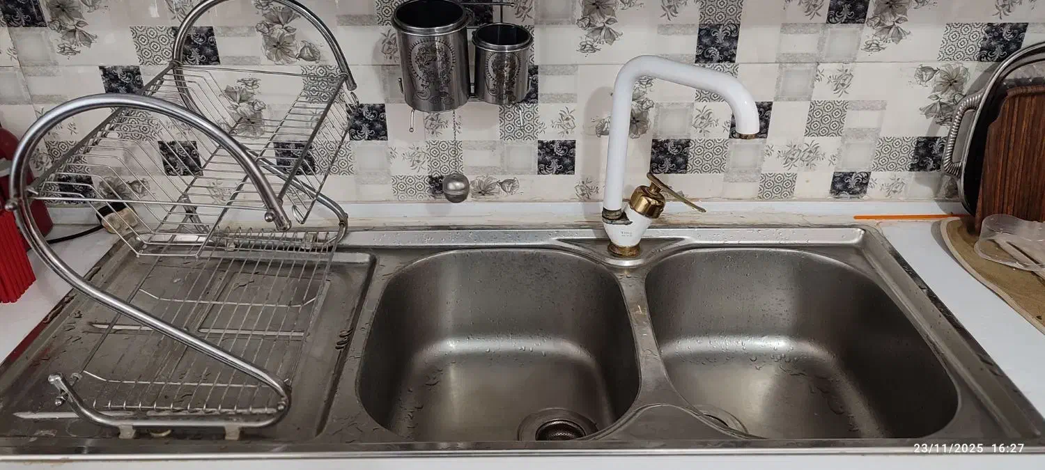 سینک شیر روشویی آب چکان جا قاشقی وسایل در حد نو|آبچکان و نظمدهنده ظروف|قزوین, |دیوار