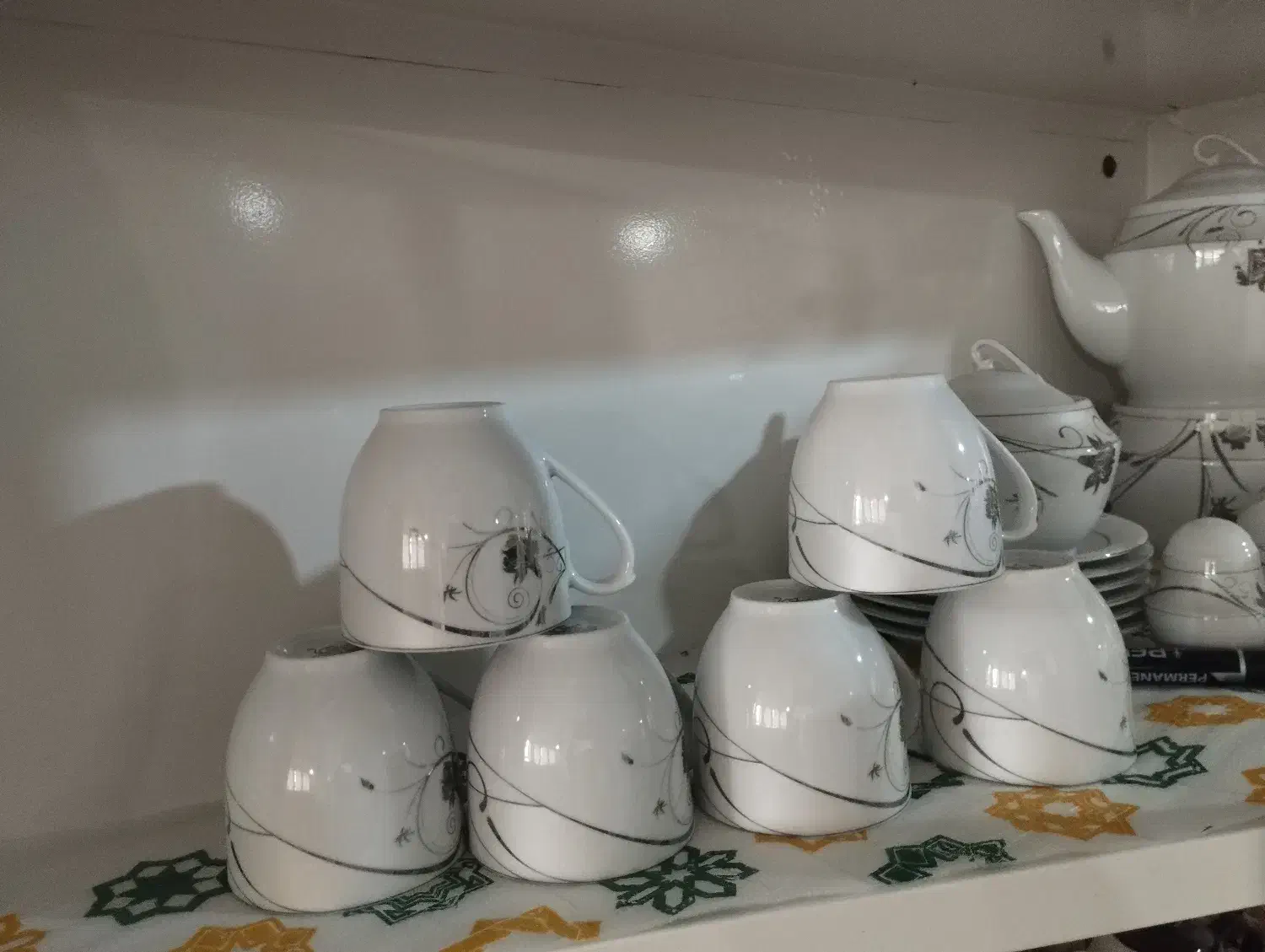 سرویس چینی|ظروف سرو و پذیرایی|مرودشت, دولت آباد|دیوار