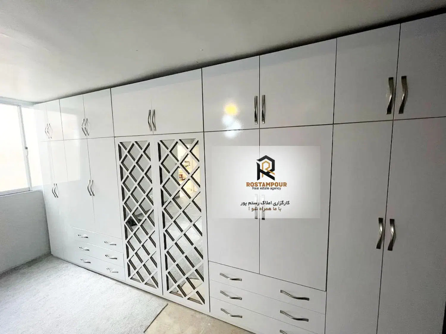 تک واحدی 195متر « شیرخوارگاه طبیعت »|فروش آپارتمان|خرم‌آباد, |دیوار