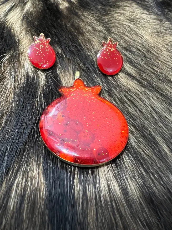 دستبند، پابند، گردنبند سنگی و استیل دست ساز|بدلیجات|دوگنبدان, |دیوار