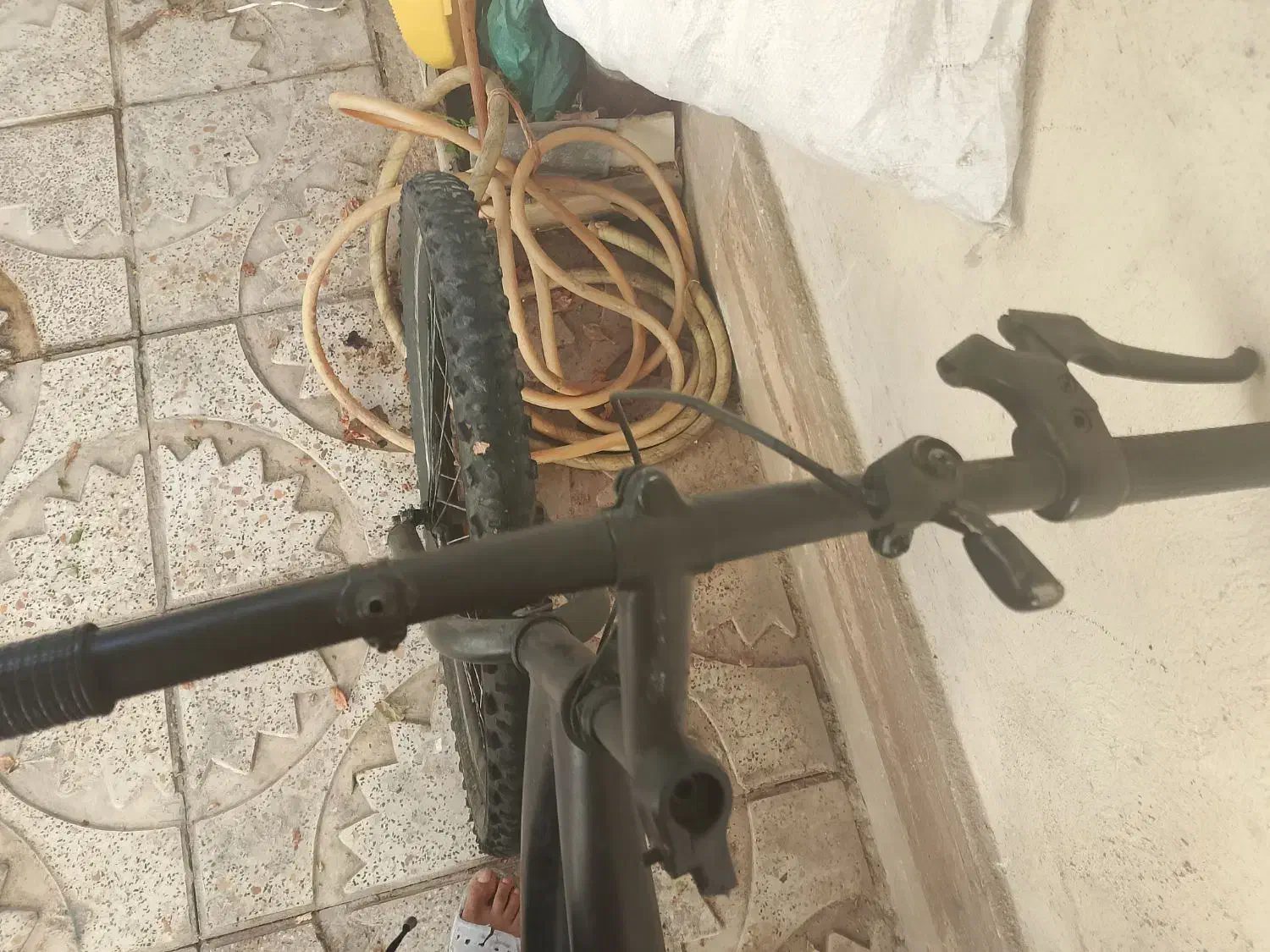 دوچرخه|دوچرخه، اسکیت، اسکوتر|کوهسار (البرز), |دیوار