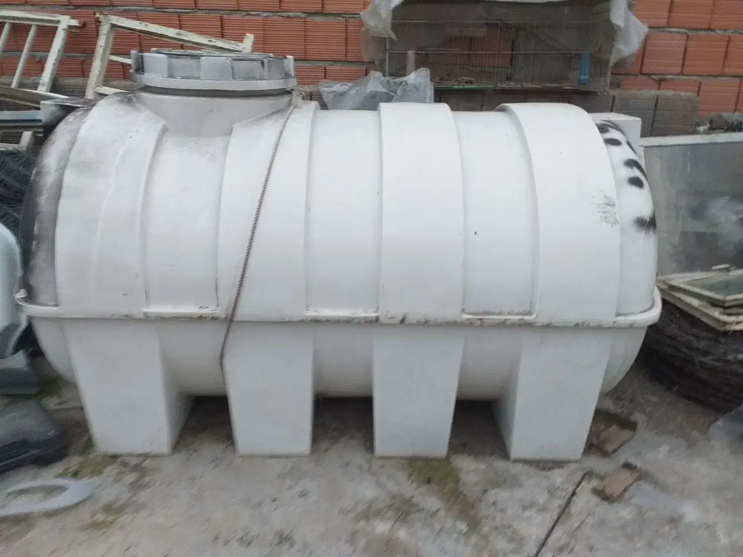 تانکر ۱۵۰۰ لیتری سالم|مصالح و تجهیزات ساختمان|گرگان, |دیوار