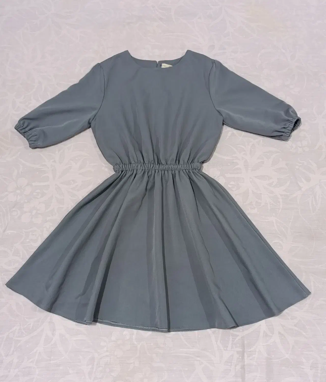 پیراهن عروسکی. نو + هدیه|لباس|گنبد کاووس, |دیوار