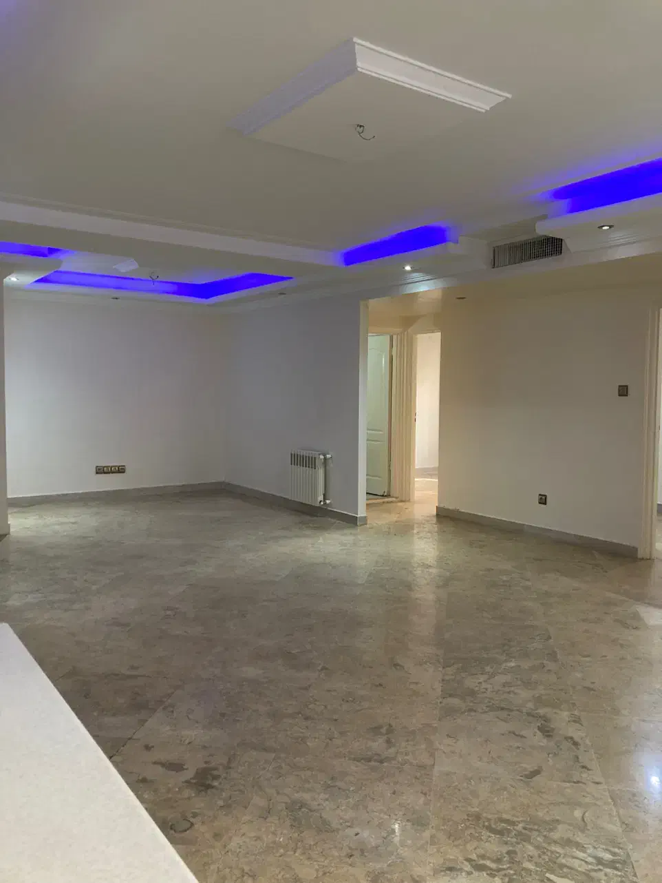 ۱۱۵ متر ۳ خواب فول امکانات رهن کامل دسترسی عالی